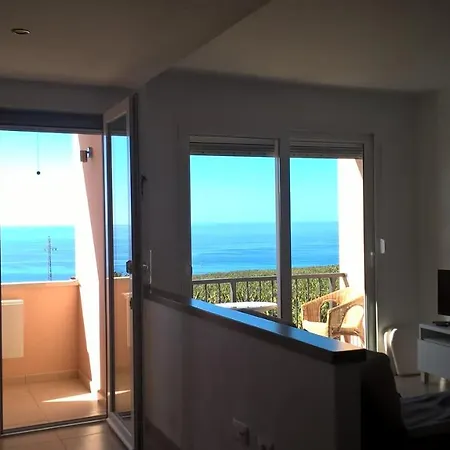 Apartmento Atlantico Apartment *